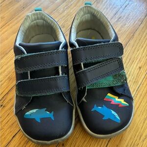 Ten Little shoes child size 11